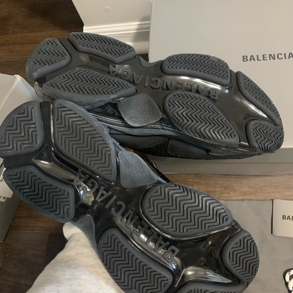 ✅SOLD✅NIB Balenciaga Triple S Dirty Black size 39 - Picture 8 of 10